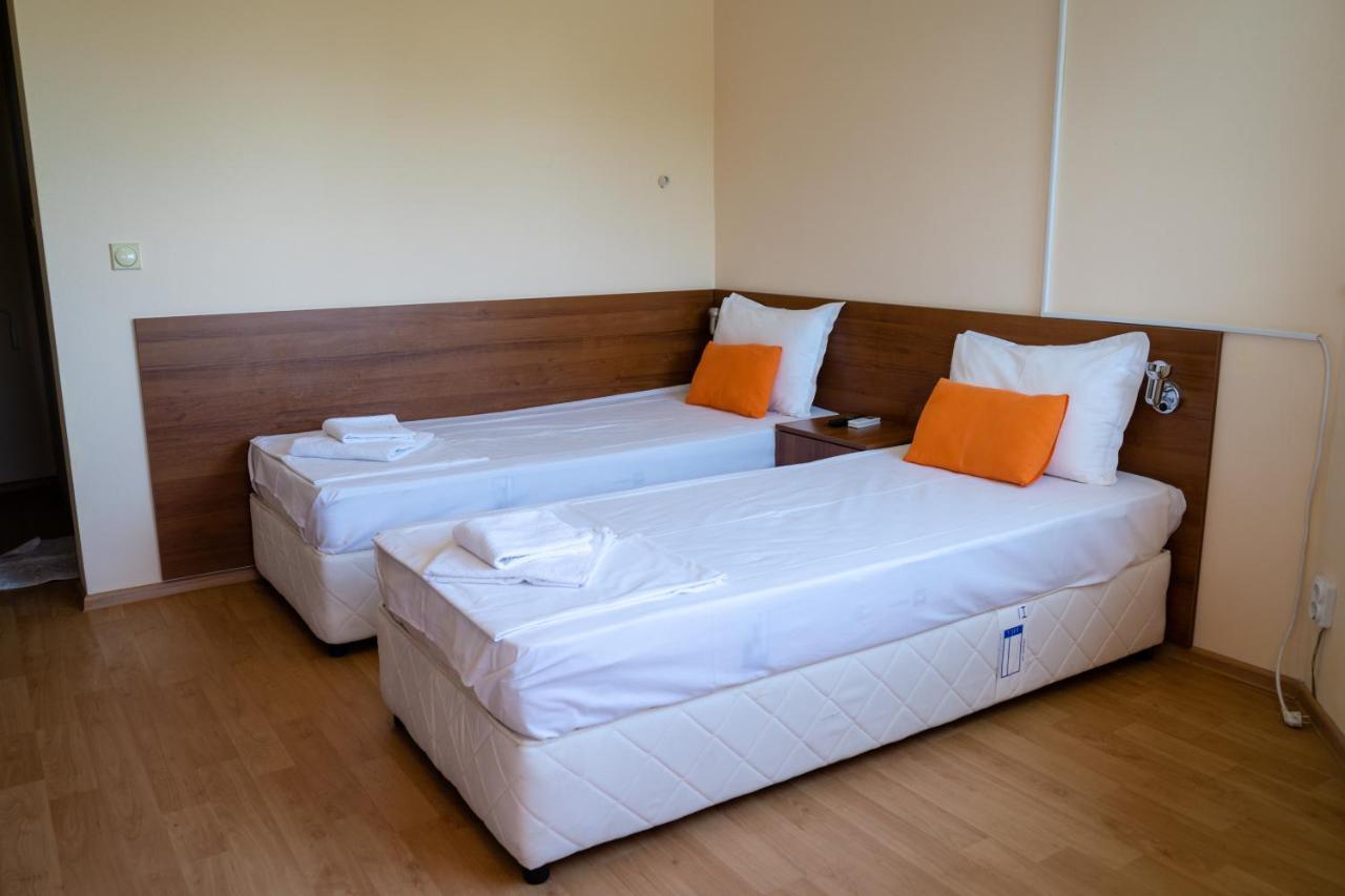 Къща За Гости Slav Hotel Varna Exterior photo